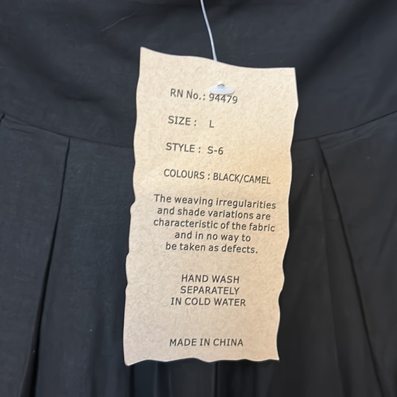 Magic Size L knee length skirt NWT - Picture 3 of 6